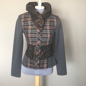 Plaid long sleeve sweater